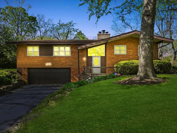 2747 Perry Rd, Flossmoor, IL 60422