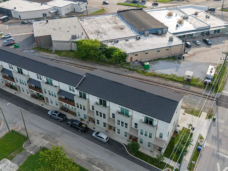 1705 Adams St — Photo 38