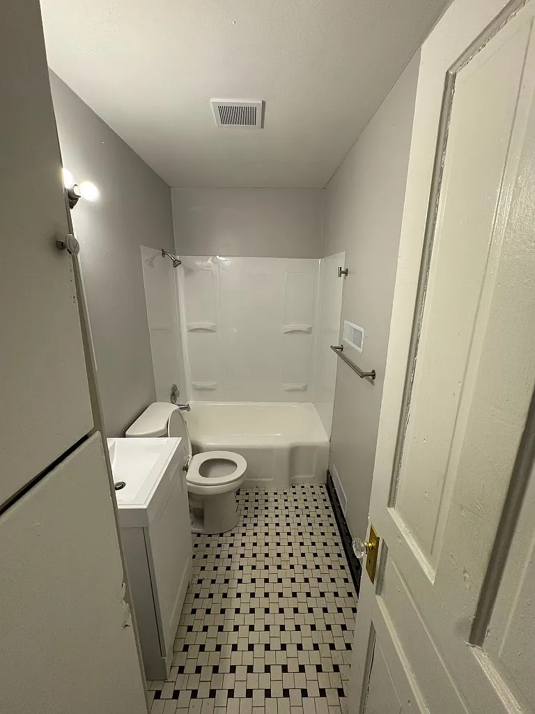 Buffum 4 unit — Photo 3