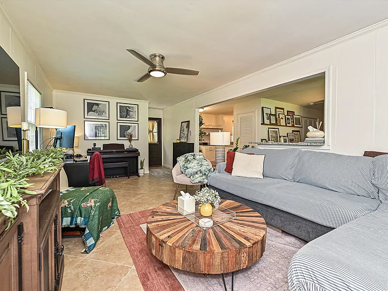 4730 Crestmont Dr — Photo 9