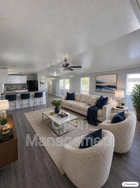 3 bed, 2.0 bath, 1216 sqft, $1,074 — Photo 4