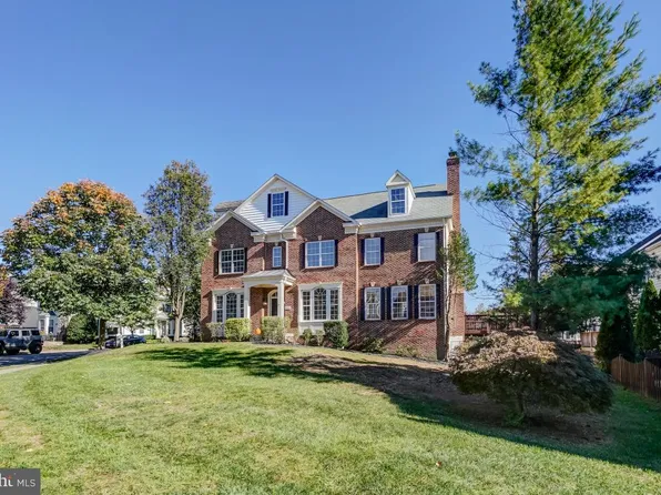 14833 Caboose Trl, Haymarket, VA 20169