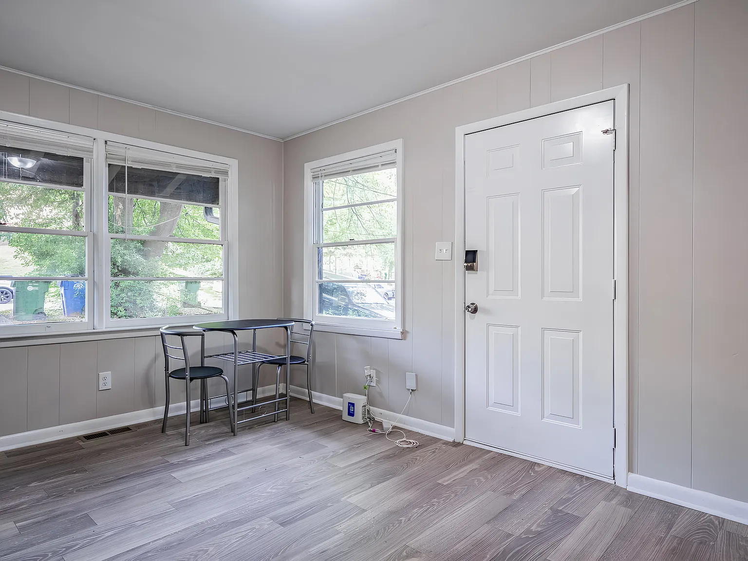 4 bed, 3.0 bath, 1125 sqft, $646 — Photo 4