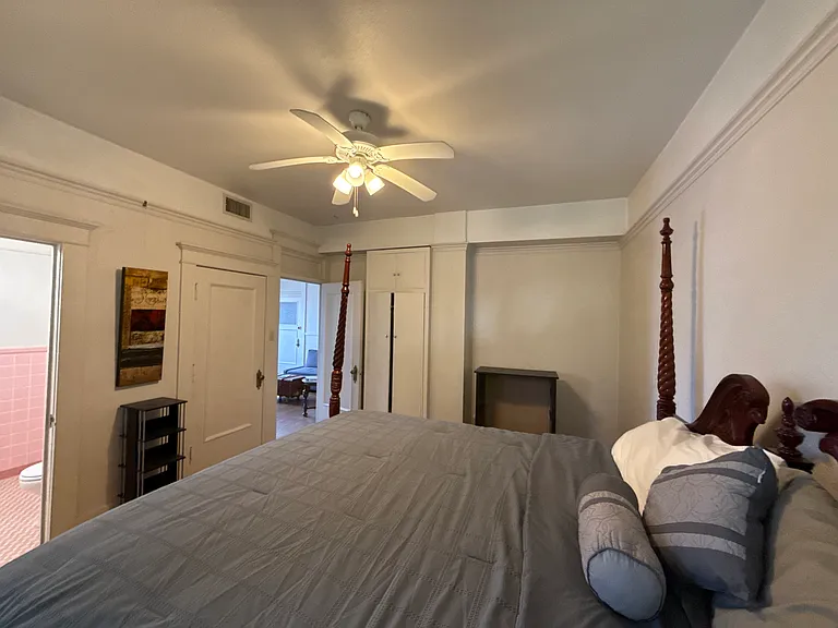 110 Auditorium Cir #21 — Photo 15