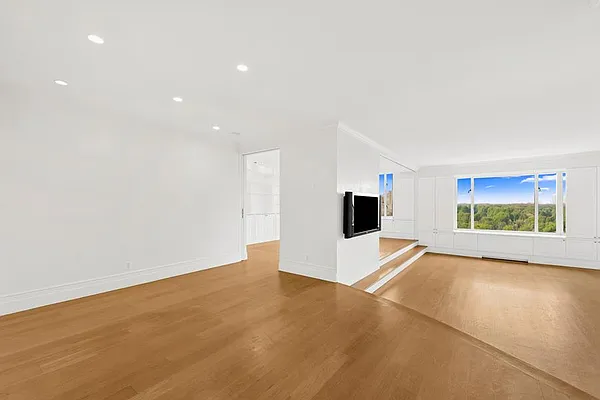 Sold by Avalon Partners NY | media 2