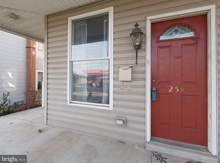 258 N Market St, Elizabethtown, PA 17022