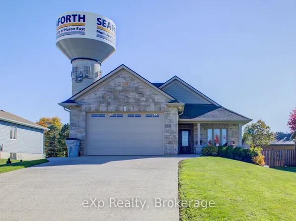 156 Sparling St, Huron East, ON N0K 1G0