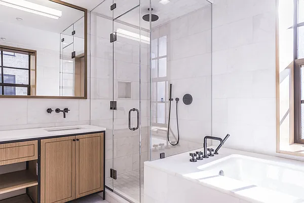 Rented by Real Estate Services USA, LLC | media 16