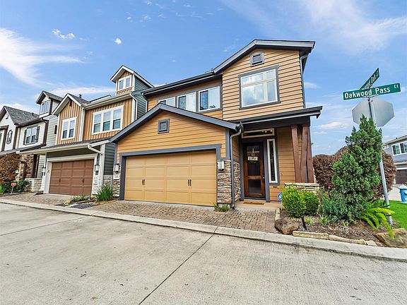 4th image of 1108 Oakwood Pass Ct