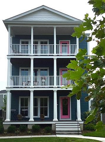 1st image of 3445 New Town Lake Dr