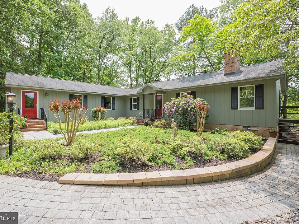 213 Greenvale Creek Rd Lancaster, VA Zillow