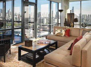 840 W Blackhawk St APT 1211, Chicago, IL 60642