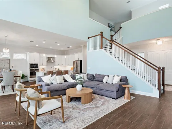 592 OUTLOOK Drive, Ponte Vedra, FL 32081