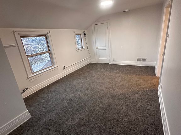 4th image of 11220 Sibley Rd #2