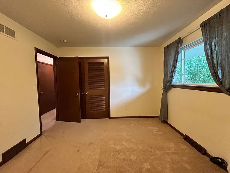 6820 Harvest Rd — Photo 24