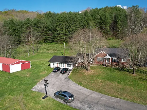 999 Highway 1000, West Liberty, KY 41472