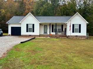 145 Shoals Paradise Dr, Florence, AL 35634