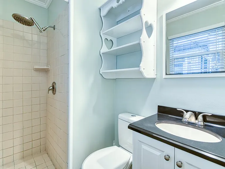 503 Pinecrest Ct — Photo 12