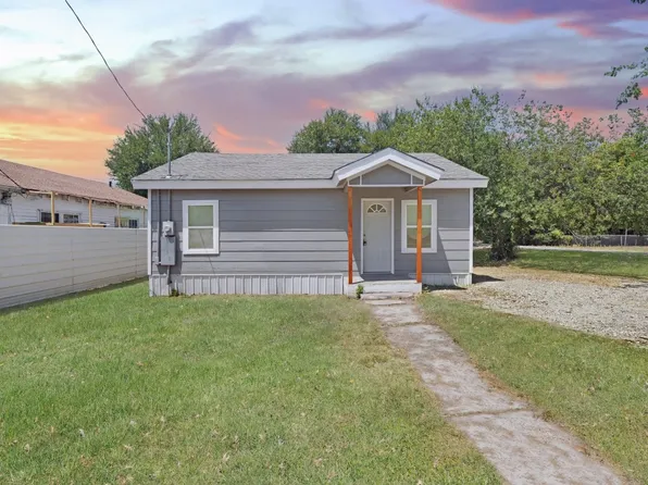 502 SE 7th Ave, Mineral Wells, TX 76067