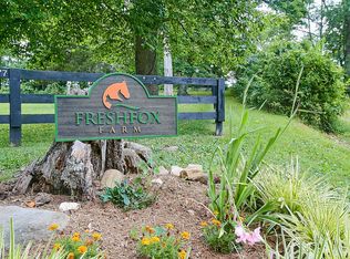 8377 Beech Ln, Warrenton, VA 20186