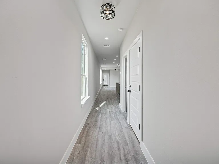 3703 York St — Photo 18