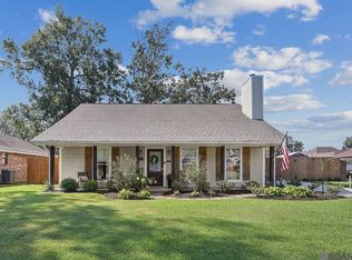 1508 Weeping Willow Dr, Denham Springs, LA 70726