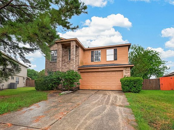 2nd image of 16807 Mission Ridge Ln
