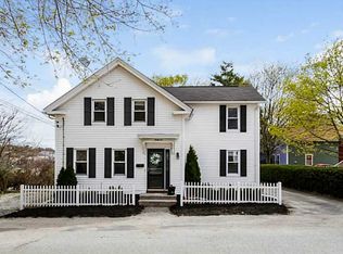 66 Spruce St, Warwick, RI 02886