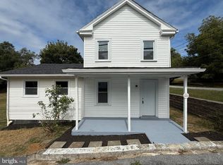 200 Rothwell Ave, Martinsburg, WV 25404