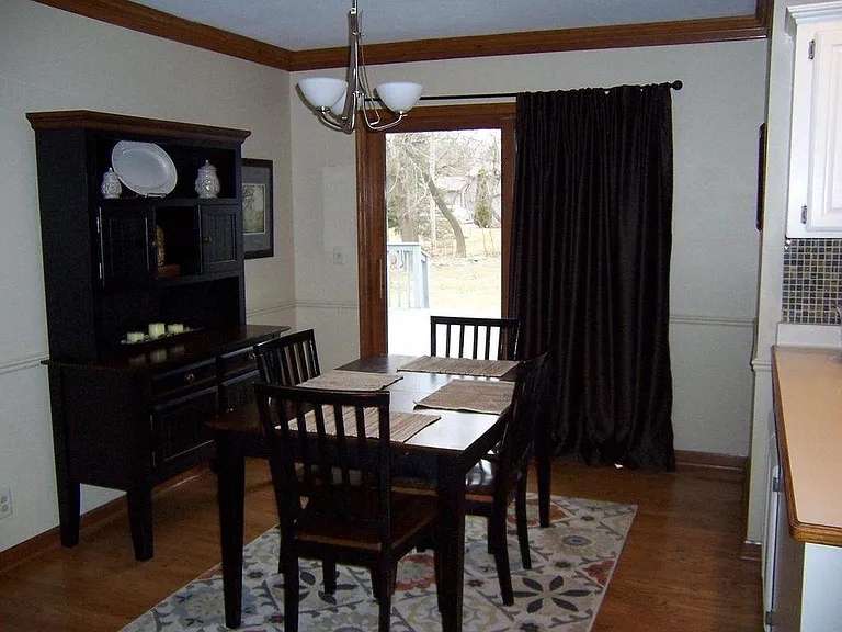 N60W23856 Butternut Ln — Photo 7