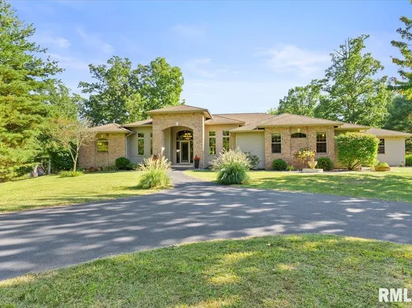 5875 S Cantrall Creek Rd, Cantrall, IL 62625