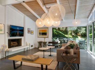 875 Laguna Rd, Pasadena, CA 91105