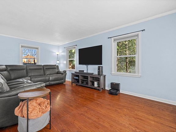 2nd image of 2858 South 53rd STREET