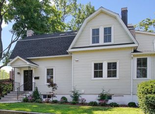 106 Brown Rd, Scarsdale, NY 10583