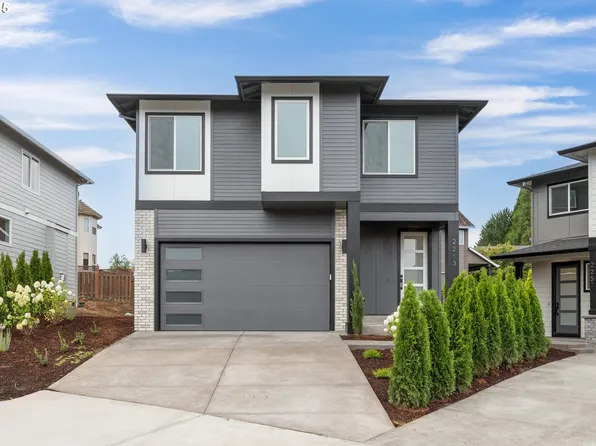 2263 SW Phyllis Pl, Gresham, OR 97080