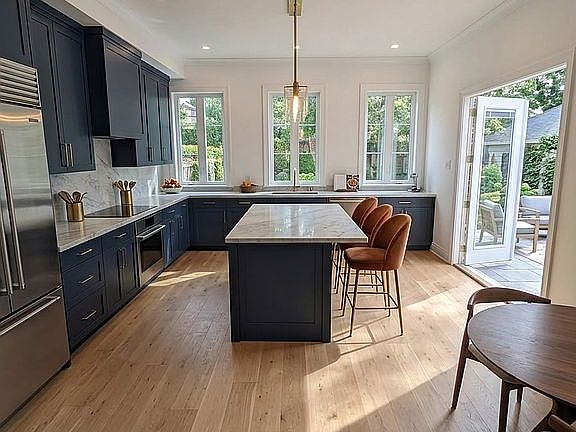 3rd image of 21 Weston Pl
