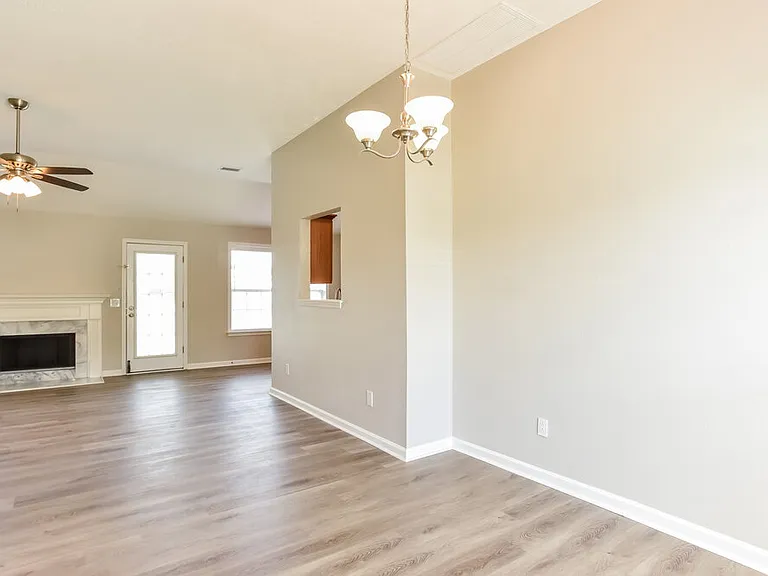 416 Lake Forest Dr — Photo 7