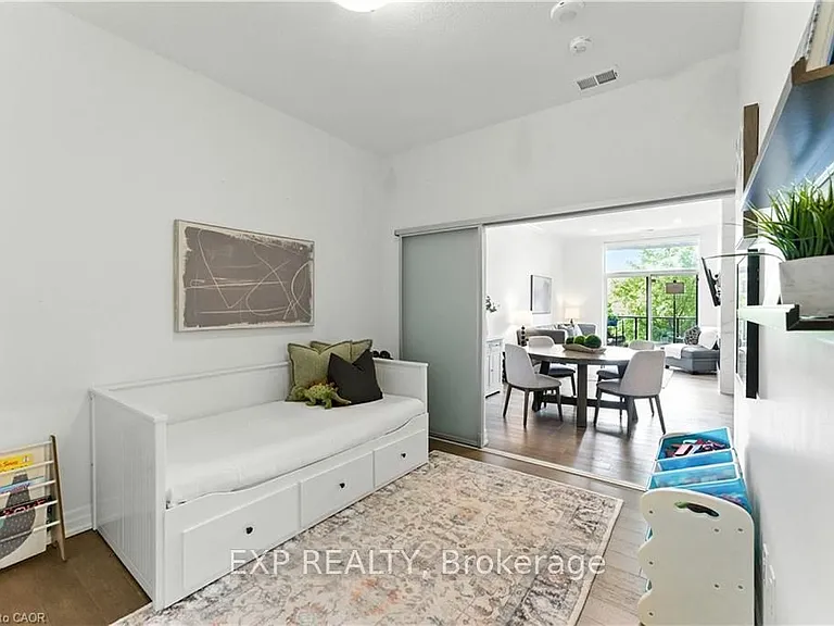 1880 Gordon St #207 — Photo 20