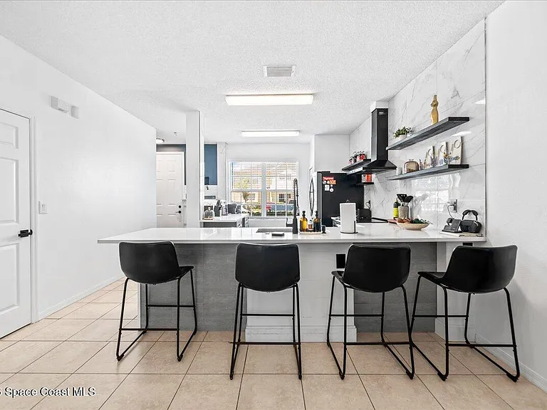 2990 S Fiske Blvd #L2 — Photo 8