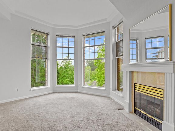 2nd image of 22611 116th Ave #325