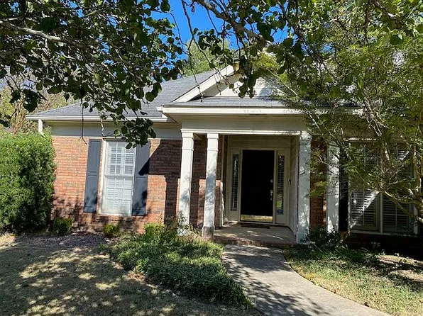 6810 Creekview Ct, Columbus, GA 31904