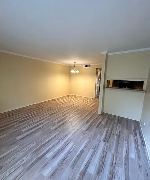 1601 N Bryant St #9 — Photo 4