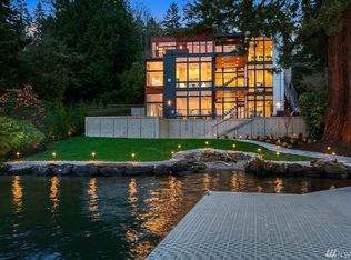 6824 96th Ave SE, Mercer Island, WA 98040