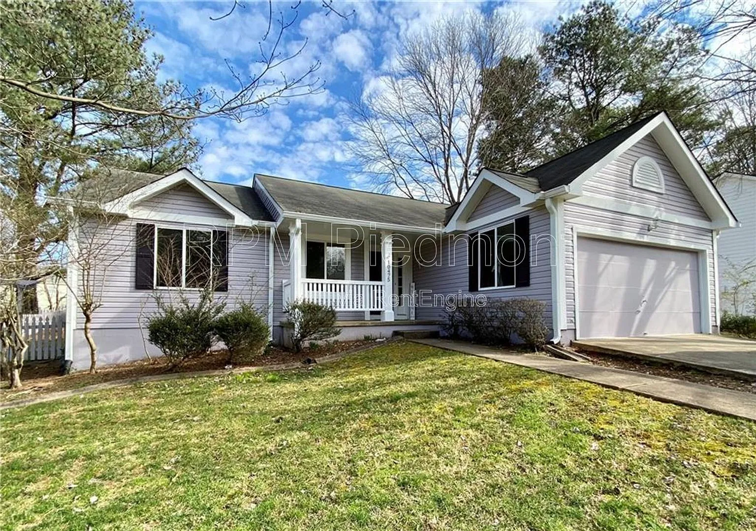 3 bed, 2.0 bath, 1448 sqft, $2,500 — Photo 1