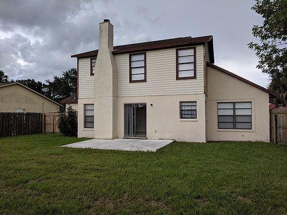 2nd image of 190 Cinnamon Bay Ln