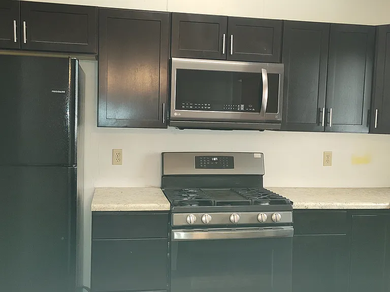 6362 Stablewood Way — Photo 9