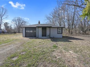 6 Irma Ln, Fairview Heights, IL 62208