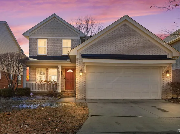 48291 Nottinghill Ln, Canton, MI 48188