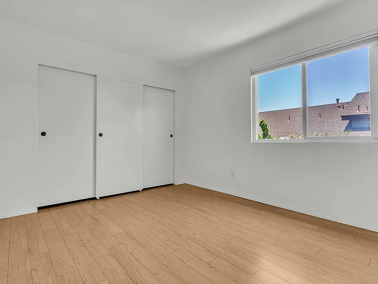 2750 N Canal St — Photo 27
