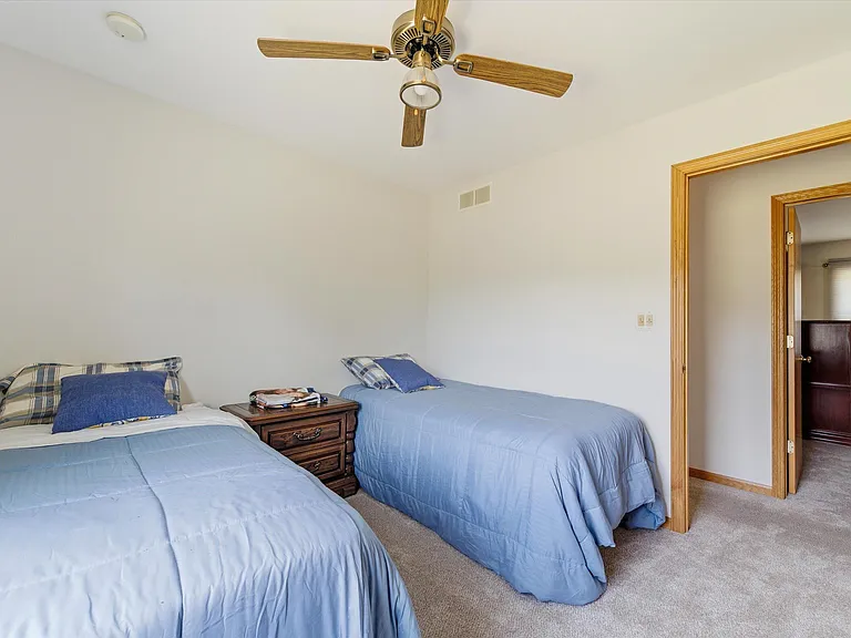 5700 W M 36 — Photo 32